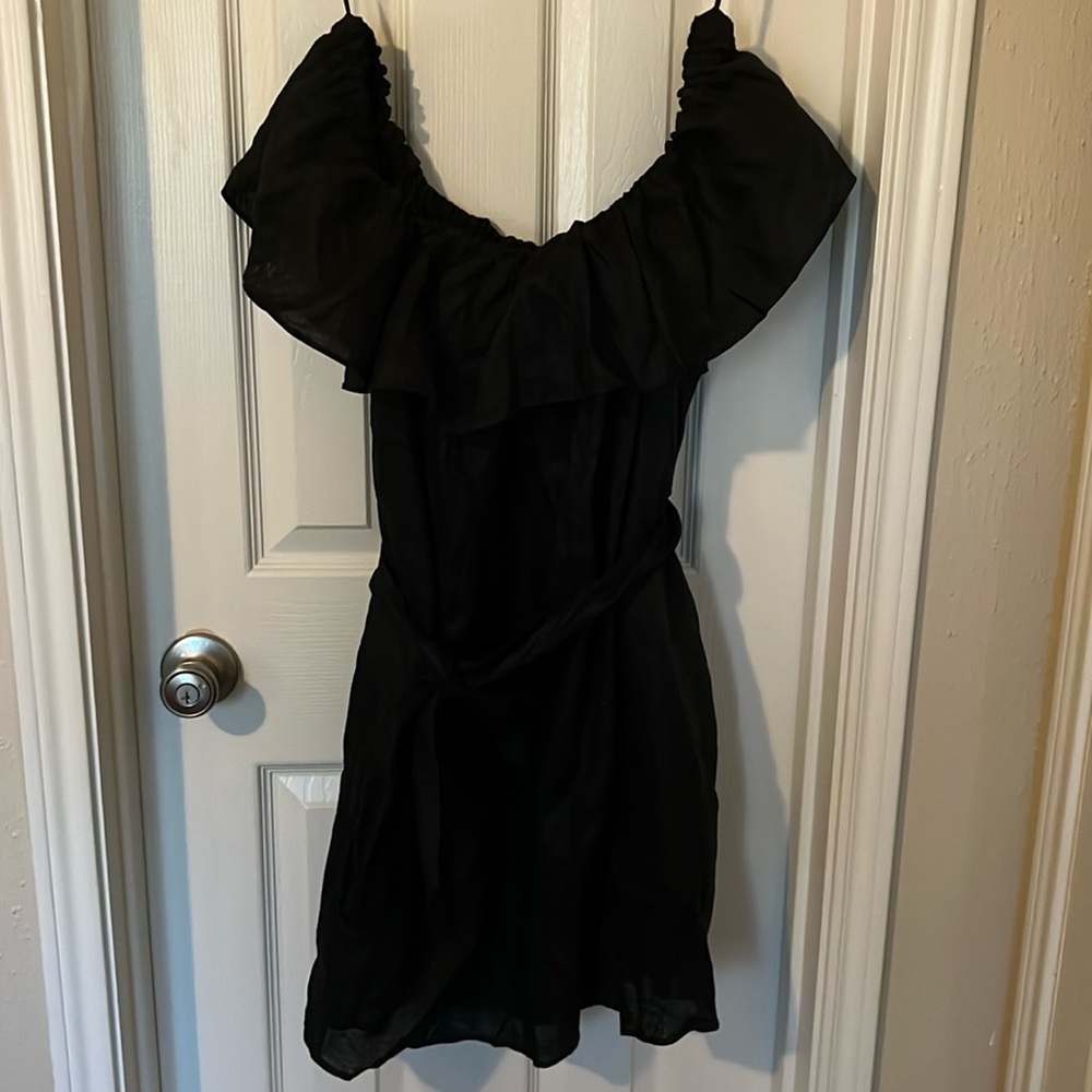 Banana Republic Off-Shoulder Dress
